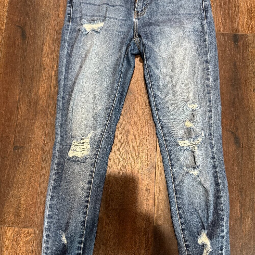 KanCan Distressed Skinny Jeans